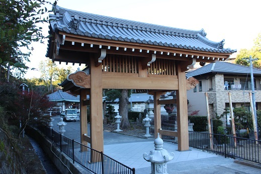袋井市　可睡斎様総門　完成