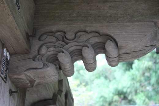 浜松市細江　　真言宗　長楽寺様　ケヤキの梁