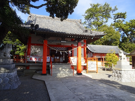 赤い鳥居が連なる稲荷社巡りツーリング3-4（高塚熊野神社）