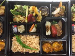 今日もお待ちしています♪