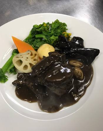 今日もランチ、お待ちしております！