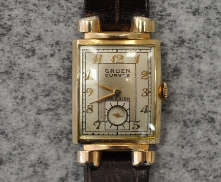 完璧すぎるが故三度も 中古☆GRUENの腕時計（おそらく1950年代） おも アナログ（手巻き）
