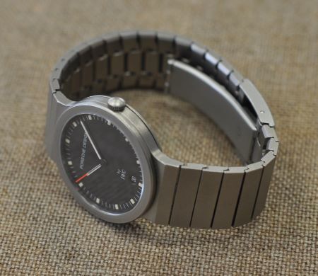 【IWC】ポルシェデザインの腕時計の電池交換