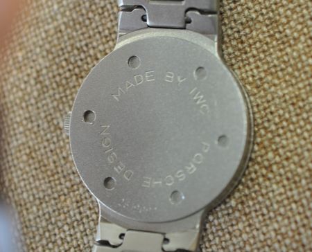 【IWC】ポルシェデザインの腕時計の電池交換