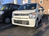 新車ワゴンＲ25周年記念車と新車スペーシアＧと中古車ＡＺワゴンの3台納車。 2019/02/04 21:45:01