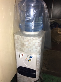 あまりの暑さに工場内にウォーターサーバー 2018/08/08 12:58:28