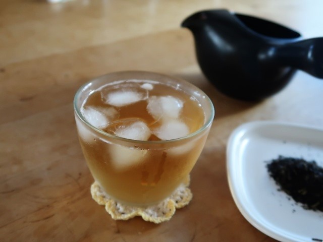 おいしくないお茶は… こうやって変身させてしまいましょう！
