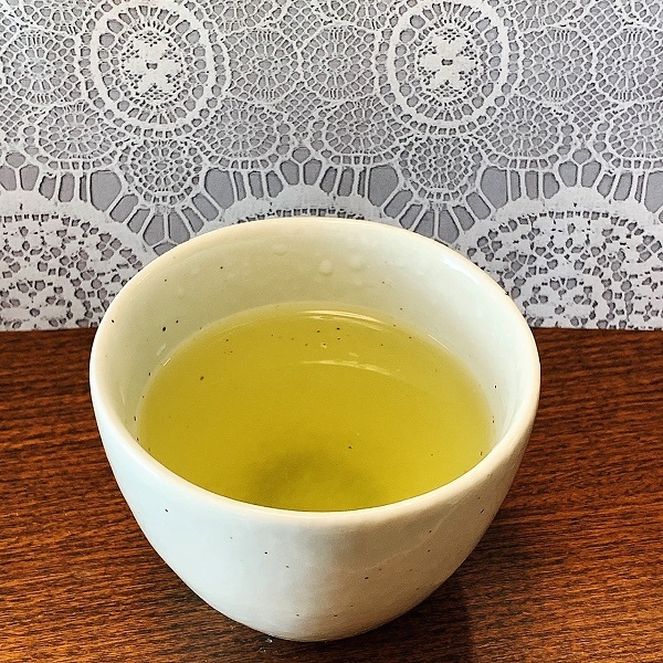 名古屋市のお客様から 「(このお茶) 美味しすぎ！！」 のラインを いただきました。