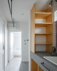 モールテックス洗面台×天井までの造作棚×アイアン室内物干しスペースのある洗面脱衣室★ 2020/12/16 09:50:59