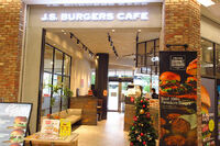 「J.S. BURGERS CAFE マークイズ福岡ももち店」で平日限定ランチが超お得！