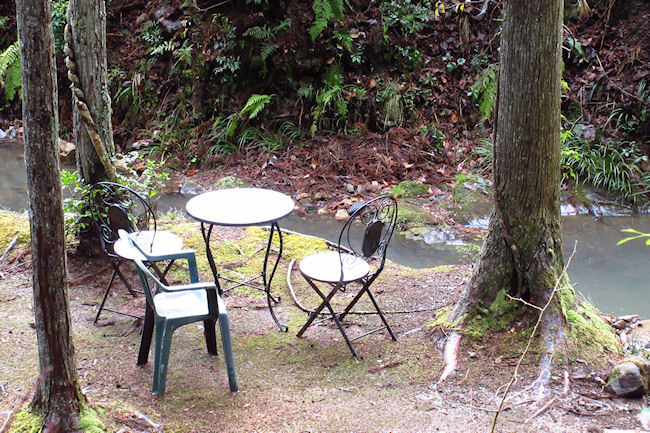 別荘地に佇む「アルフォンソカフェ」