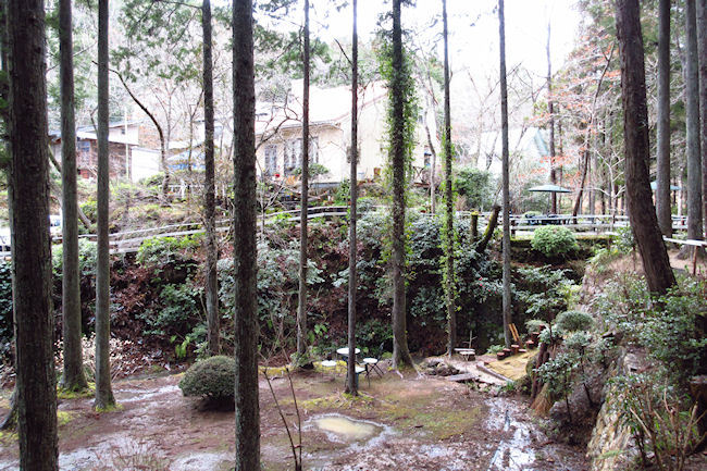 別荘地に佇む「アルフォンソカフェ」