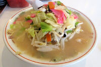 ひとりらーめん♪ 「長浜ラーメン 一龍亭」でちゃんぽん