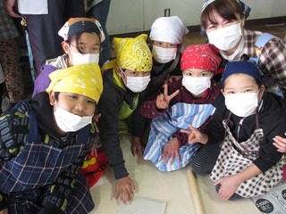 葵が丘小学校で