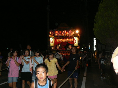 祭りはたけなわ
