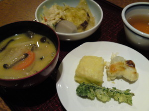 楽しい朝食ヽ(^o^)丿