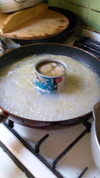 サバ缶を・・・