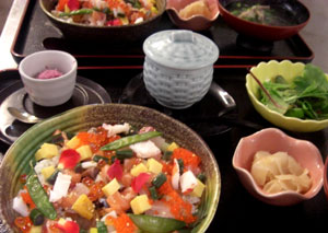 すし屋でランチ！しぞーかちらし
