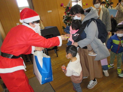 久しぶりに賑やかに：ぺあれんつクリスマス会
