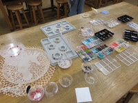 ７月パワーストーンでの小物作り講座報告：ぺあれんつ