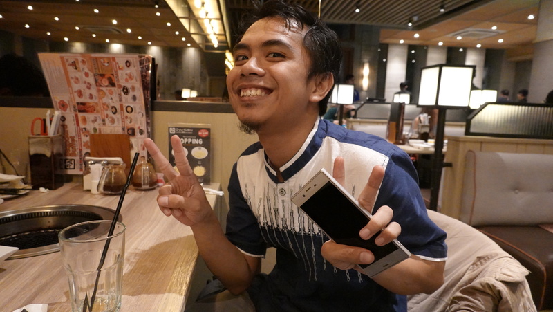 バンドン最後の夜、WaGoMuチーム全員と晩ごはん。本当にいつもありがとう、最高の感謝を込めて。