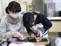 どんな顔にしようかなぁ 2021/02/27 13:25:00
