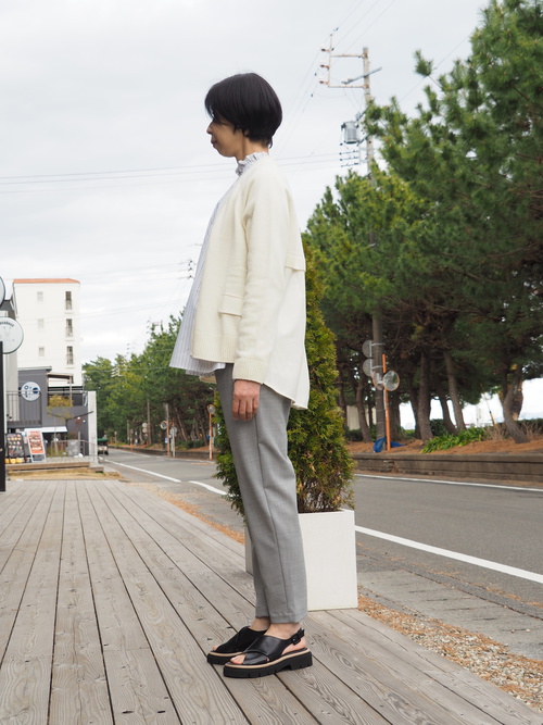 春一番のお勧めブラウス＋特注の短いベルト