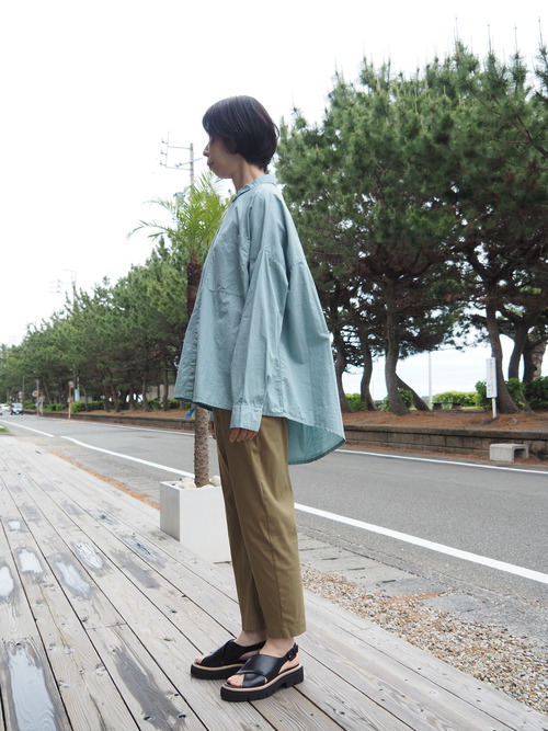 SEMICOUTUREのレギパンと夏レギンスパンツが各一本入りました