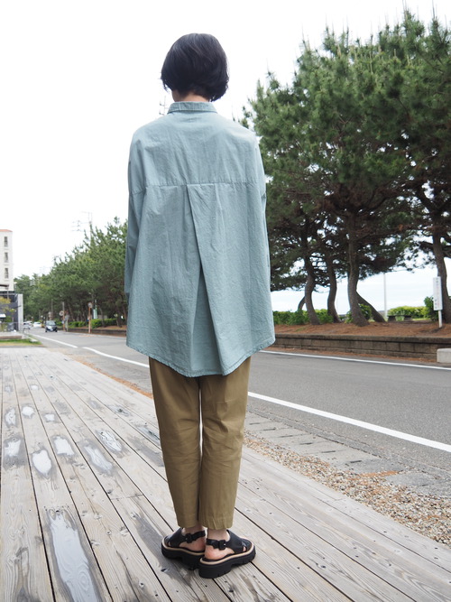 SEMICOUTUREのレギパンと夏レギンスパンツが各一本入りました