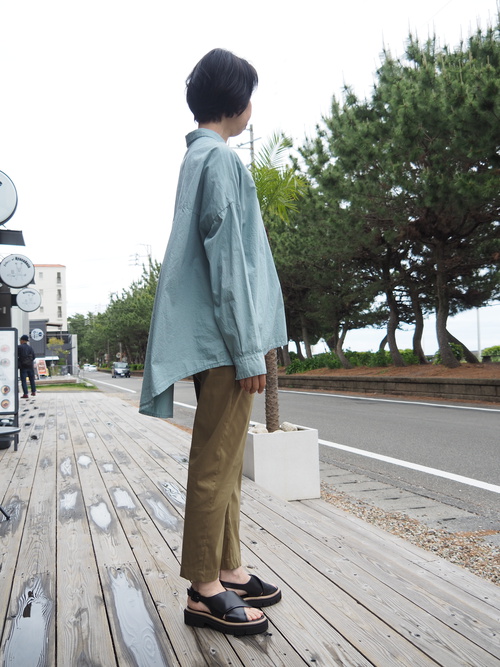 SEMICOUTUREのレギパンと夏レギンスパンツが各一本入りました