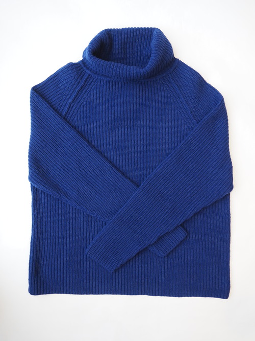 正しい本物のカシミアセーター