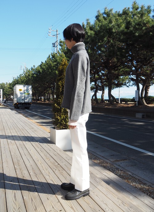 売れています、本物の軽～～いコート、残り僅かのラストチャンス！