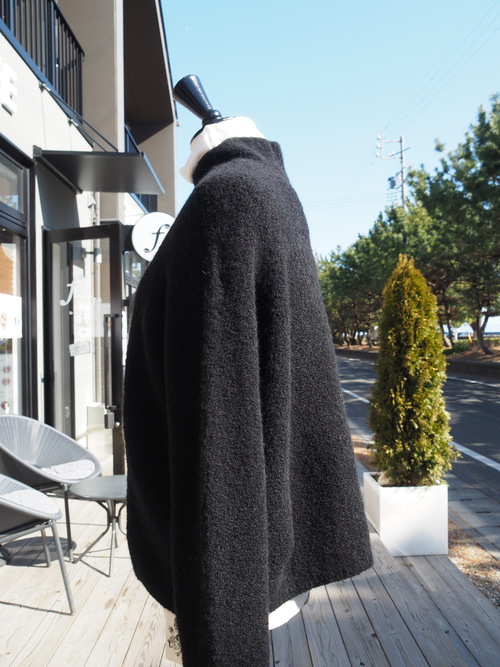 売れています、本物の軽～～いコート、残り僅かのラストチャンス！