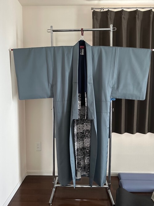 細めのパンツに合わせたい丈長めの洗えるTops