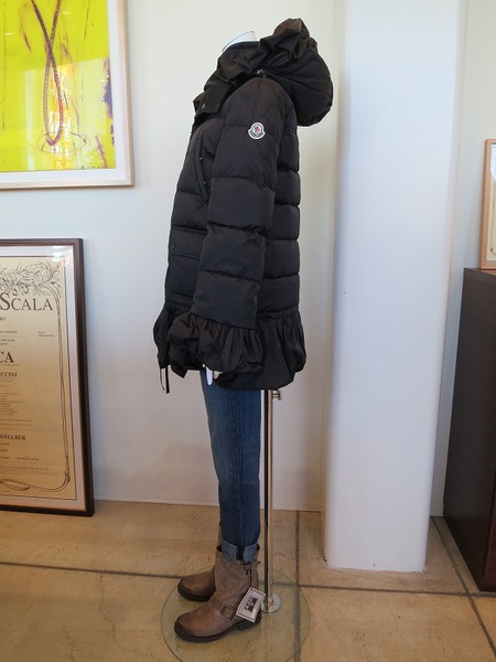 御洒落で暖かいMONCLER SERRE入りました！│RECHERCHE