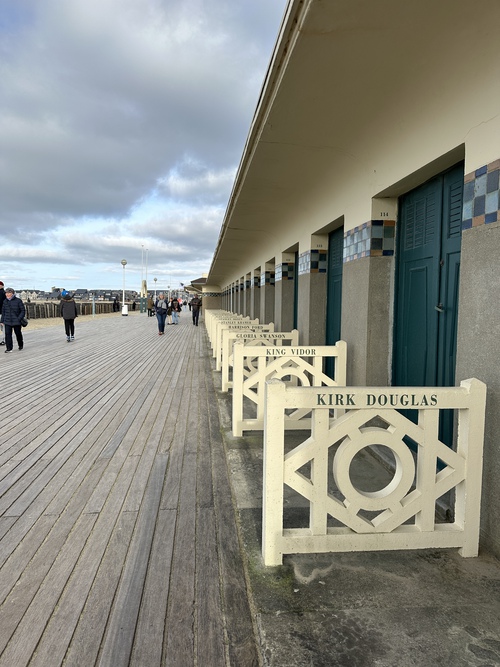 TROUVILLE DEAUVILLEに行きました