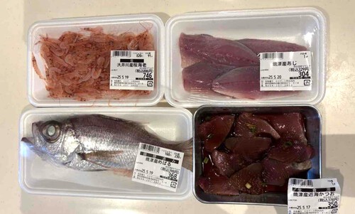 ラスト一枚の本物の上等な、洗えて長く楽しめる丈長目の年間使えるブラウス