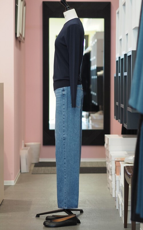 今を感じるNEEDBYのデニムが入りました