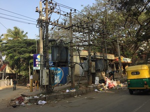 インドの電柱トランス