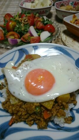 それでも、お腹はすく。