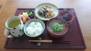 落ち着きますな