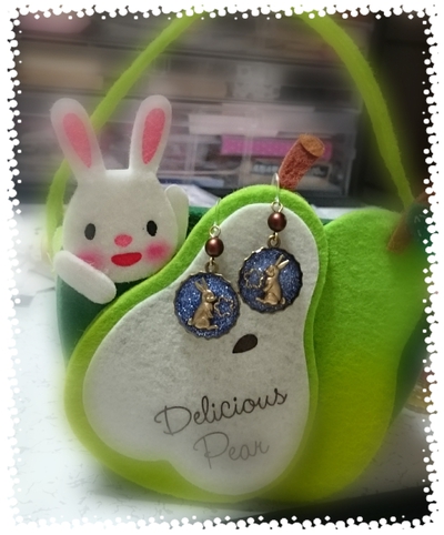 レジンピアス