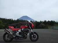 富士山とフジガス 2024/11/01 19:42:56