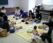 にっぱしキッズを覗きに