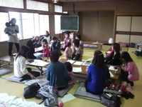 交流会で色んな人と情報交換 2011/11/29 22:27:53