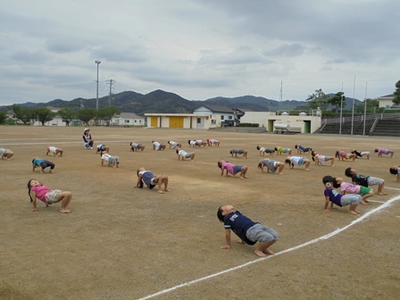 ガッツな組体操