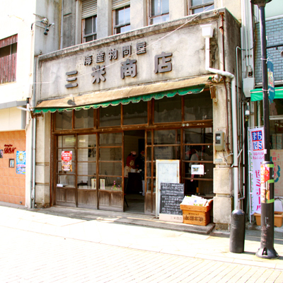 10/8(日)ライブCafe「バンジョー＆アコーディオン」♪