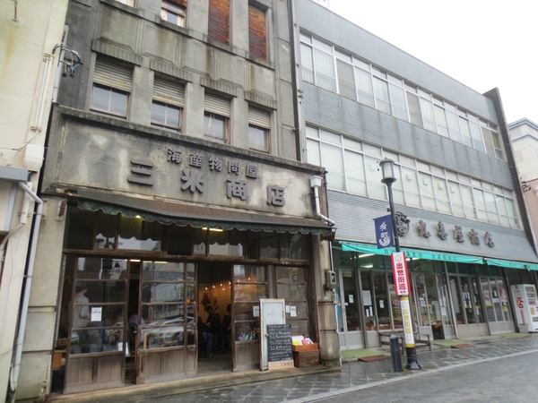 10/8(日)ライブCafeが「静岡新聞びぶれ」に掲載されました♪