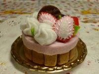 フエルトケーキ　ビスキュイいちごムース5 2013/10/30 10:32:00