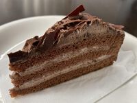 本日（2023年8月9日）、私用のため17時で閉店します。